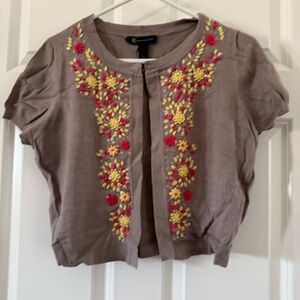 Embellished Taupe Short-Sleeve Cardigan with Yellow & pink Floral Beading